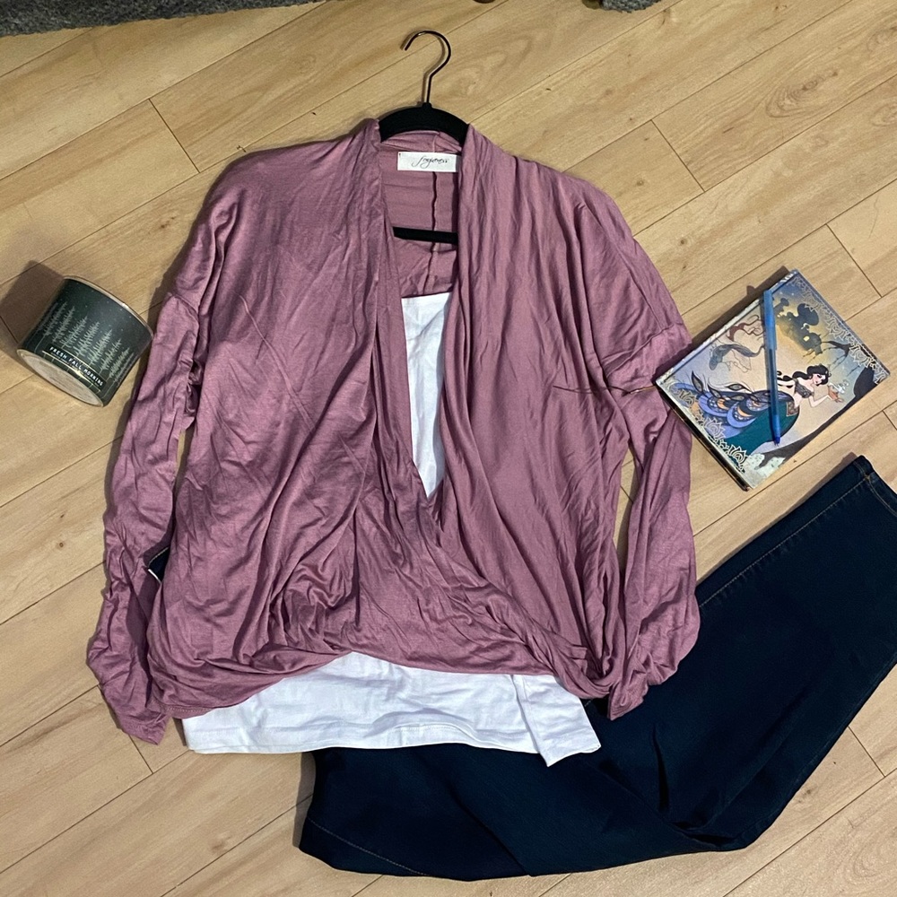 Twist front line sleeve